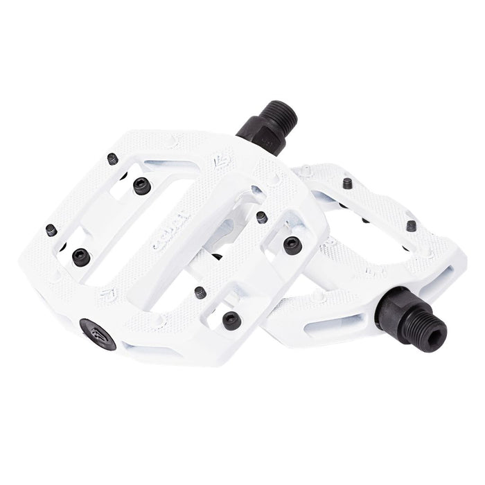 A pair of lightweight white Eclat Slash Alloy Pedals on a white background.